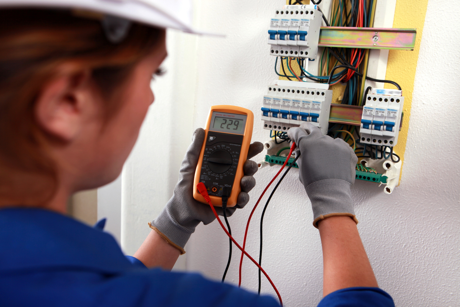 Electrical contractors insurance. What is electrical contractors insurance?