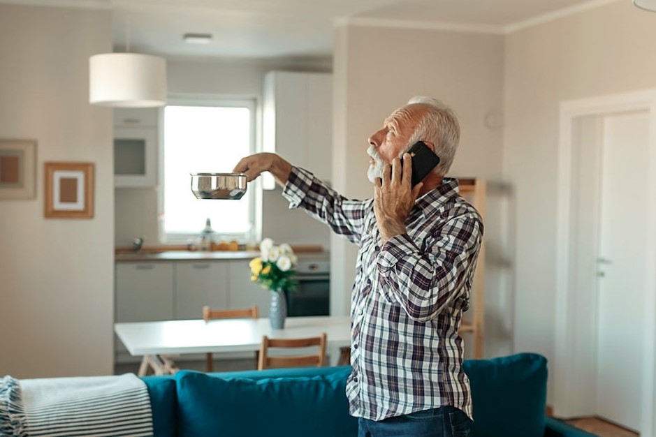 Water damage insurance claims. The best tips for handling a water damage insurance claim.